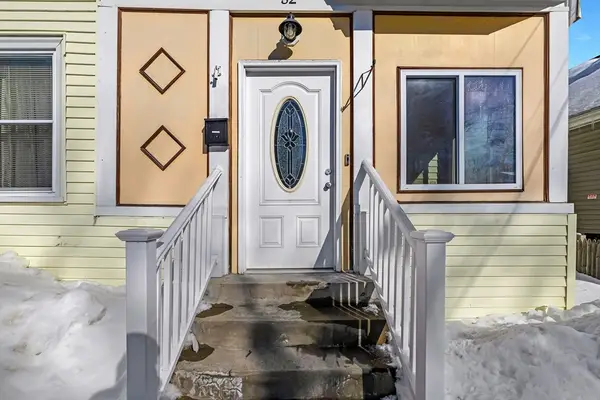 52 Taunton Ave, Boston, MA 02131