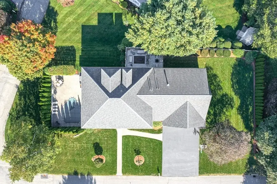 37 Mayflower Road, Winchester, MA 01890 - #3