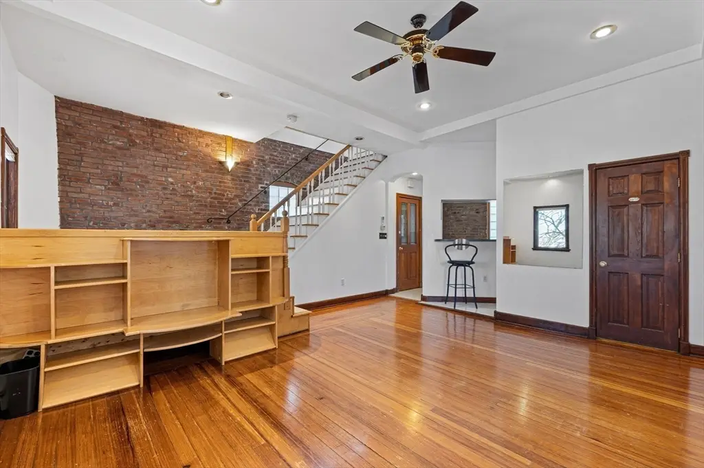 70 York St., Cambridge, MA 02141 - #1