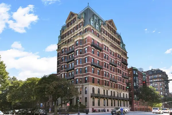 483 Beacon St. #37, Boston, MA 02115