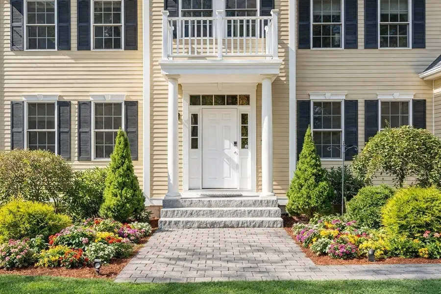 44 Glen St, Dover, MA 02030 - #2