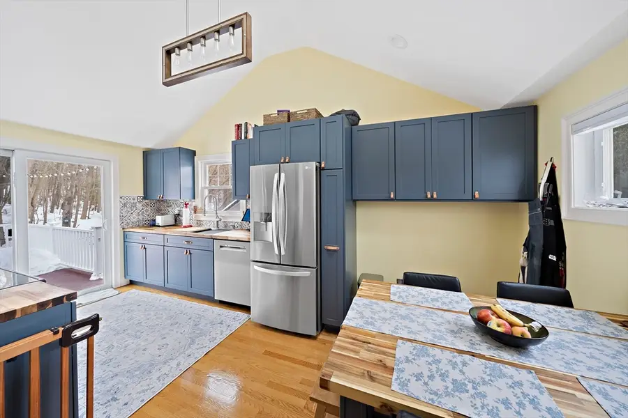 270 Middle St, Weymouth, MA 02189 - #3