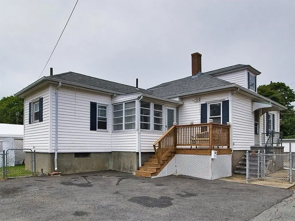 57 Larouche St, Fall River, MA 02724 - #1