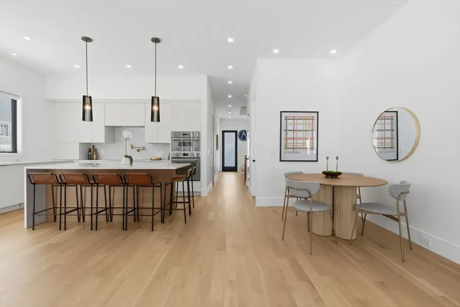 158 Langley Rd #158, Newton, MA 02459 - Image #3