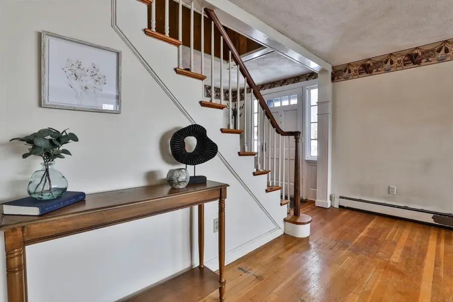 67 Woodcrest Dr, Wakefield, MA 01880 - #3