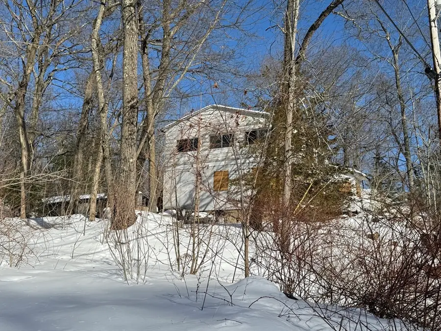 98 England Rd, North Attleboro, MA 02760 - Image #3