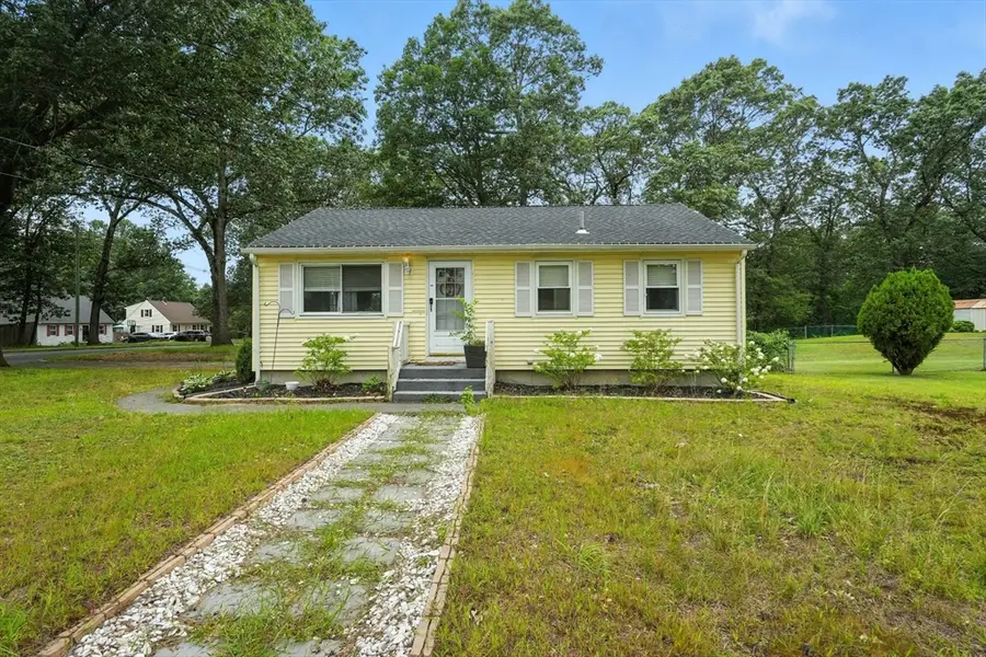 381 N Brook Rd, Springfield, MA 01119 - #2