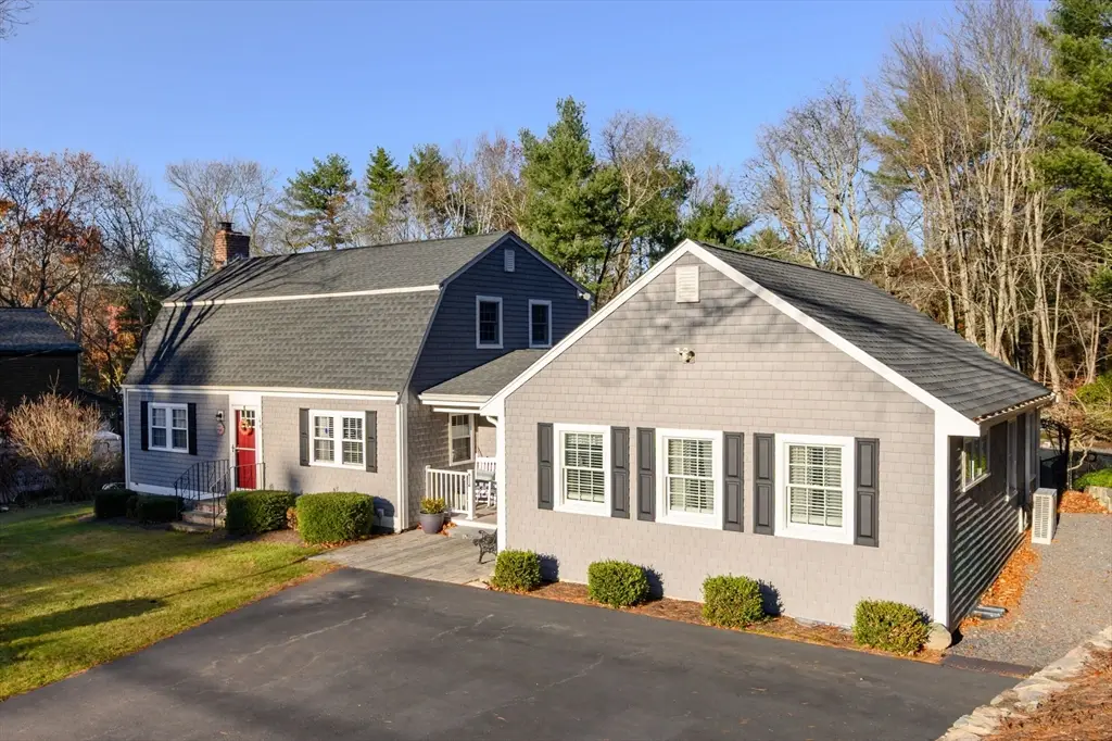 148 High St, Pembroke, MA 02359 - #1