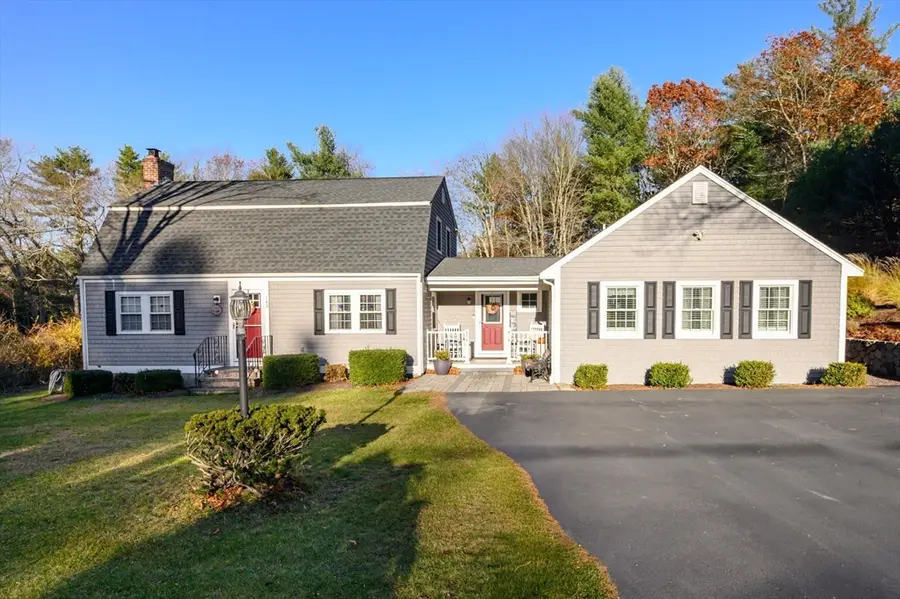 148 High St, Pembroke, MA 02359 - #3