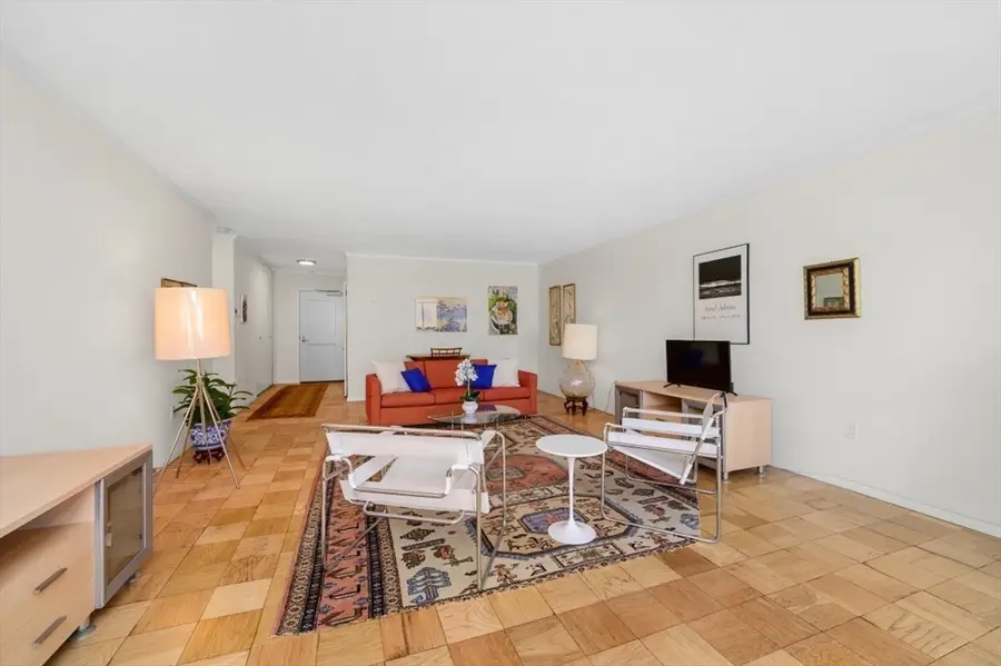 6 Whittier Place #6H, Boston, MA 02114 - #2
