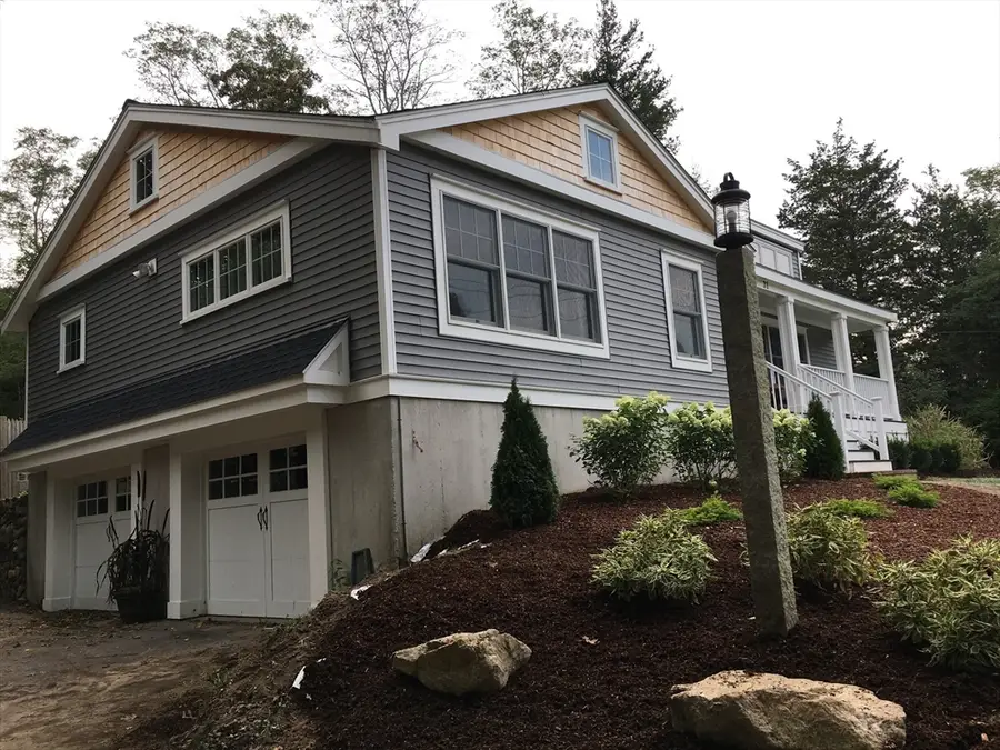 31 Warren Ave, Plymouth, MA 02360 - #2