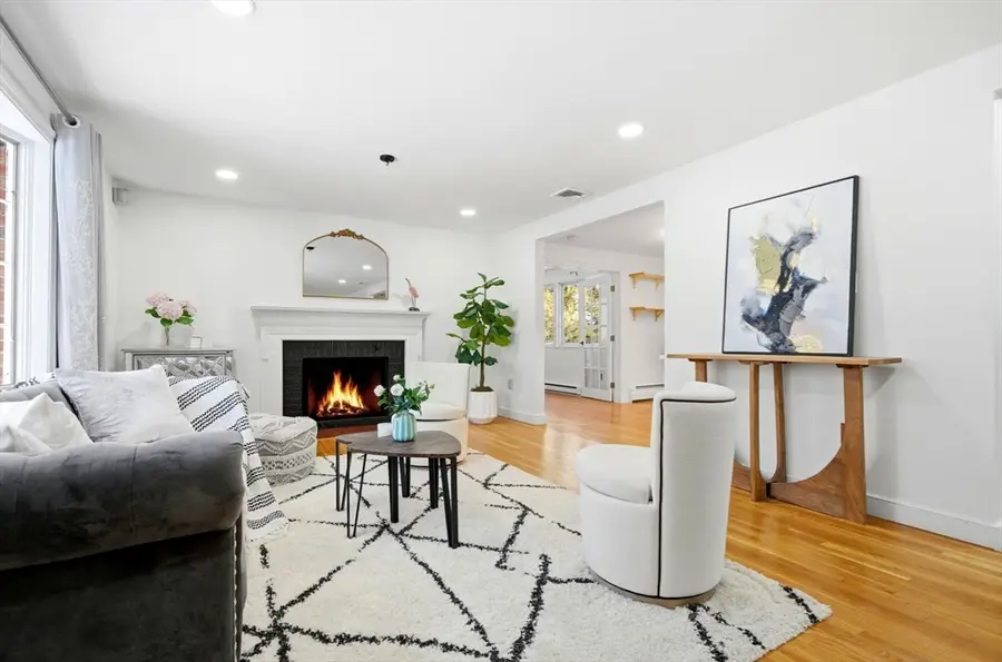 8 Phinney Rd, Lexington, MA 02421 - #3