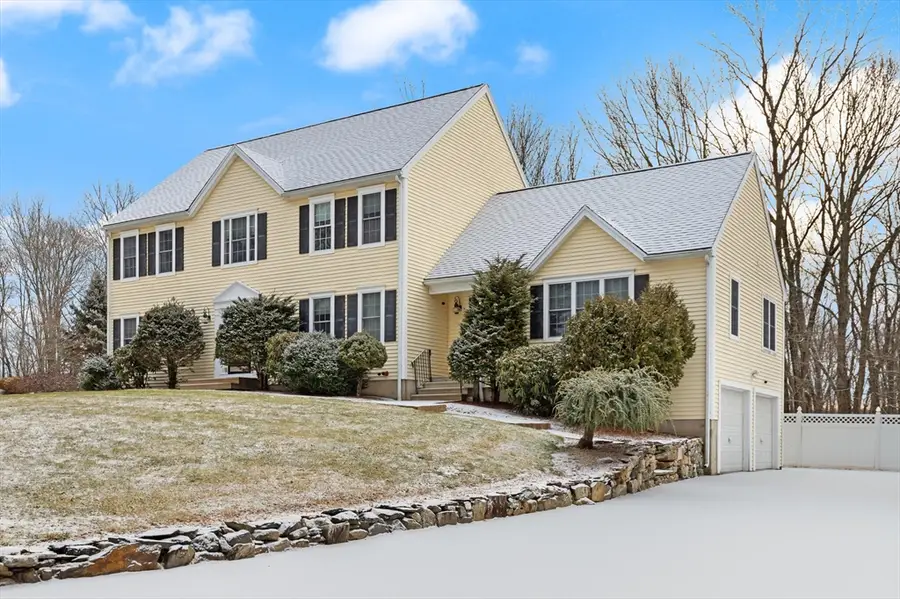 19 Amherst Rd, Shrewsbury, MA 01545 - #2