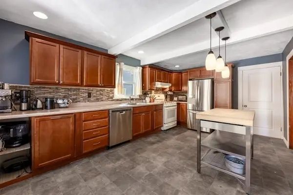 28 Ellsworth Street, Medford, MA 02155