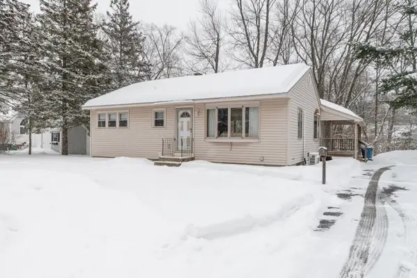 5 Porter Ave, Burlington, MA 01803