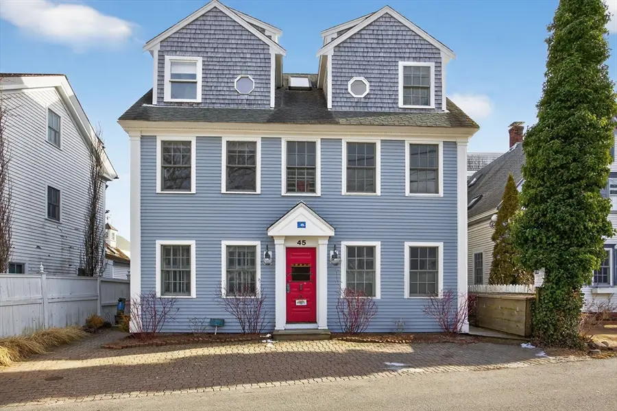 45 Commercial St #9, Provincetown, MA 02657 - #2