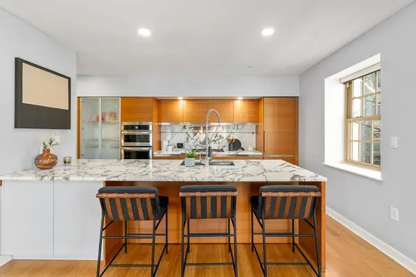 7 Warren Ave #19, Boston, MA 02116