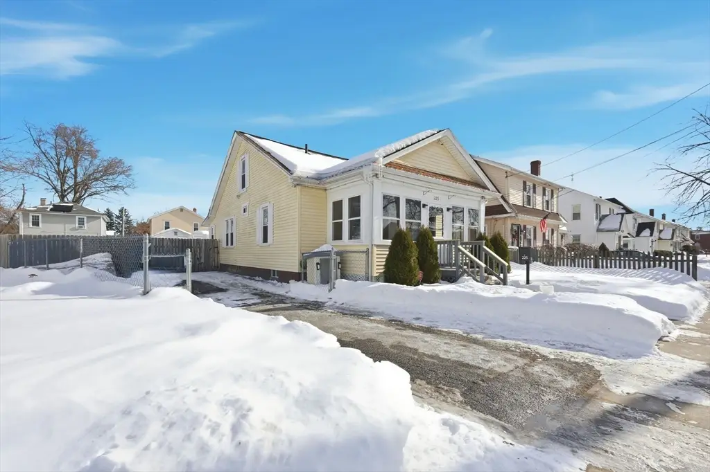 225 Osborne Ter, Springfield, MA 01104 - #1