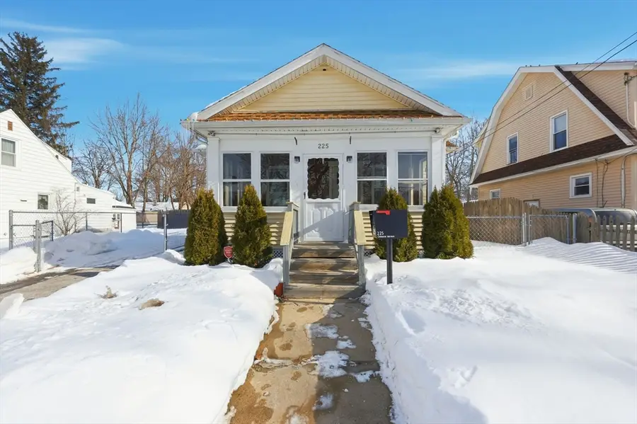 225 Osborne Ter, Springfield, MA 01104 - #2