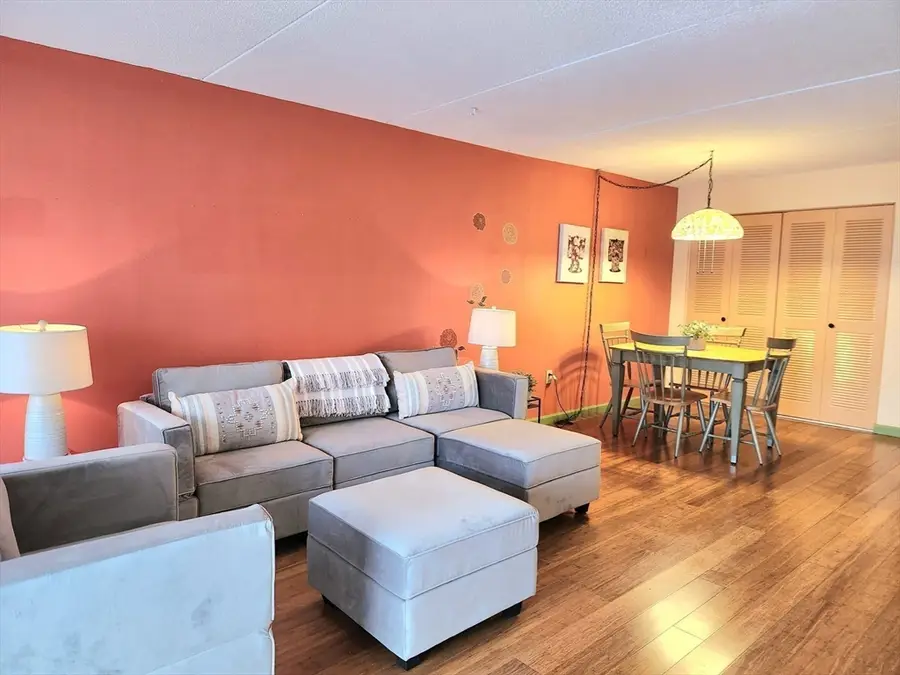 51 Melrose St #1A, Melrose, MA 02176 - #3