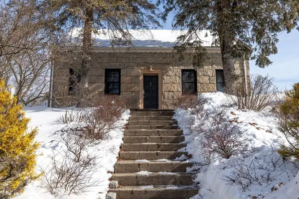 2294 Providence Rd, Northbridge, MA 01534