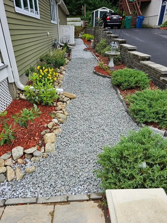 46 Rosewood Ave, Billerica, MA 01821 - #3