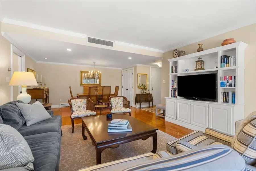 85 Grove St #311, Wellesley, MA 02482 - #3