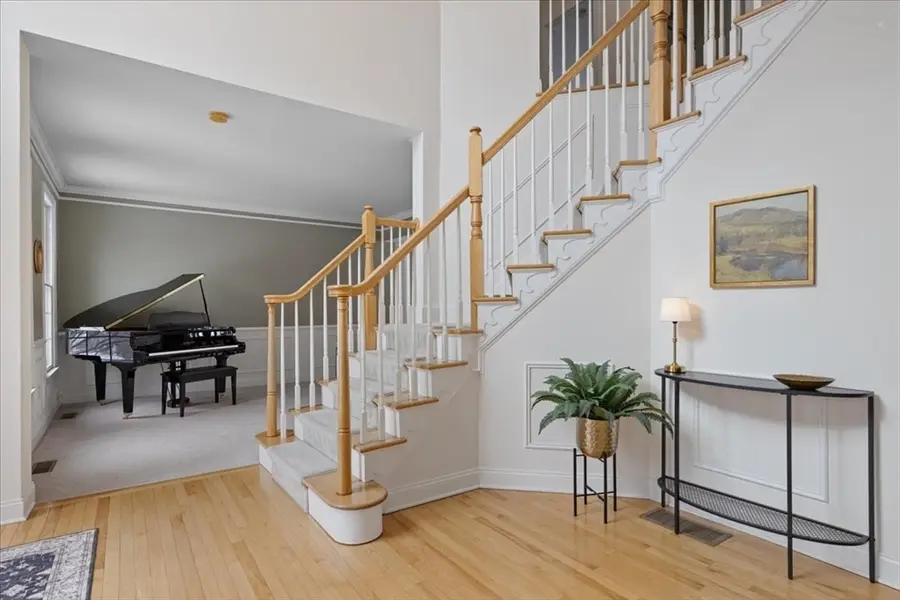 40 Endean Dr, East Walpole, MA 02032 - #3