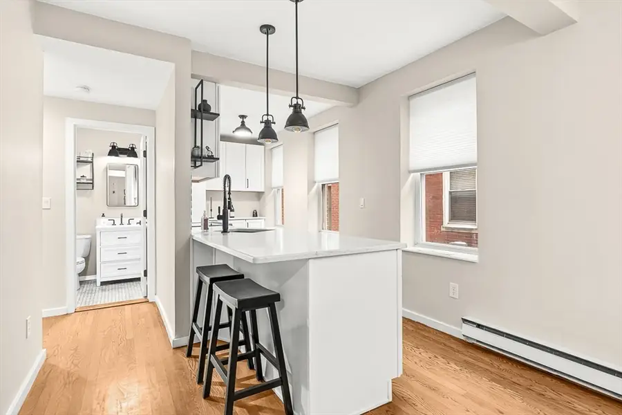 5 Holden Ct #3, Boston, MA 02109 - #3