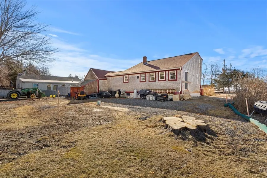 123 Jeffreys Neck Rd, Ipswich, MA 01938 - #3