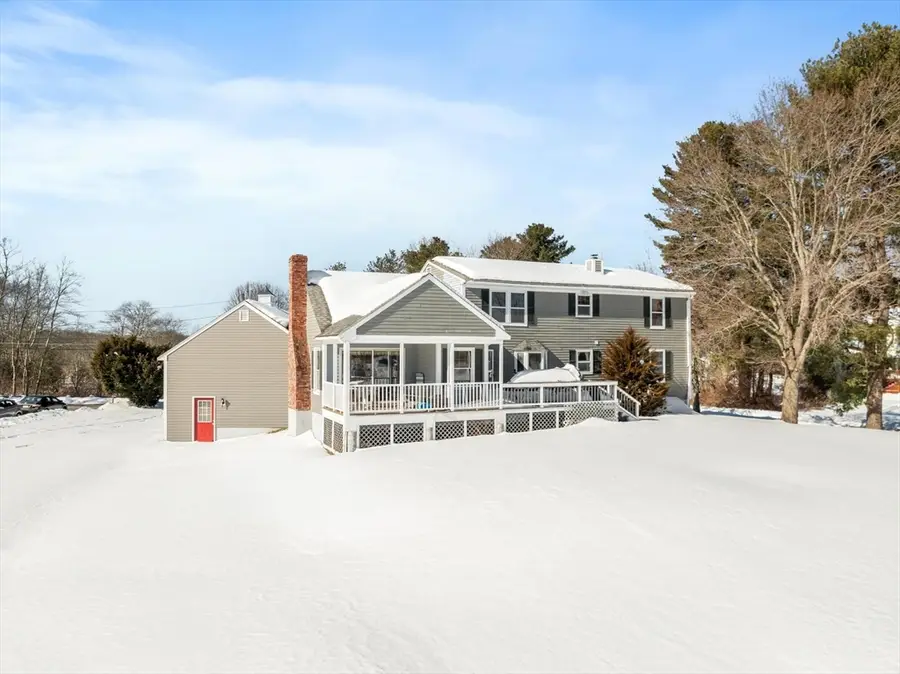 97 Hawthorne Ln, Concord, MA 01742 - #3