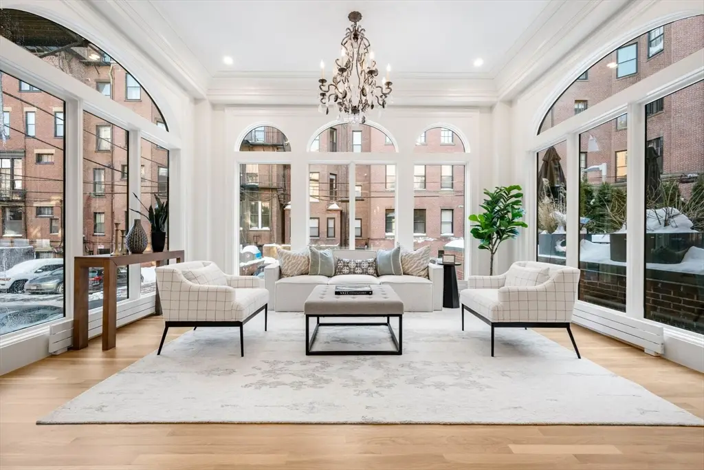 190 Marlborough #A, Boston, MA 02116 - #1