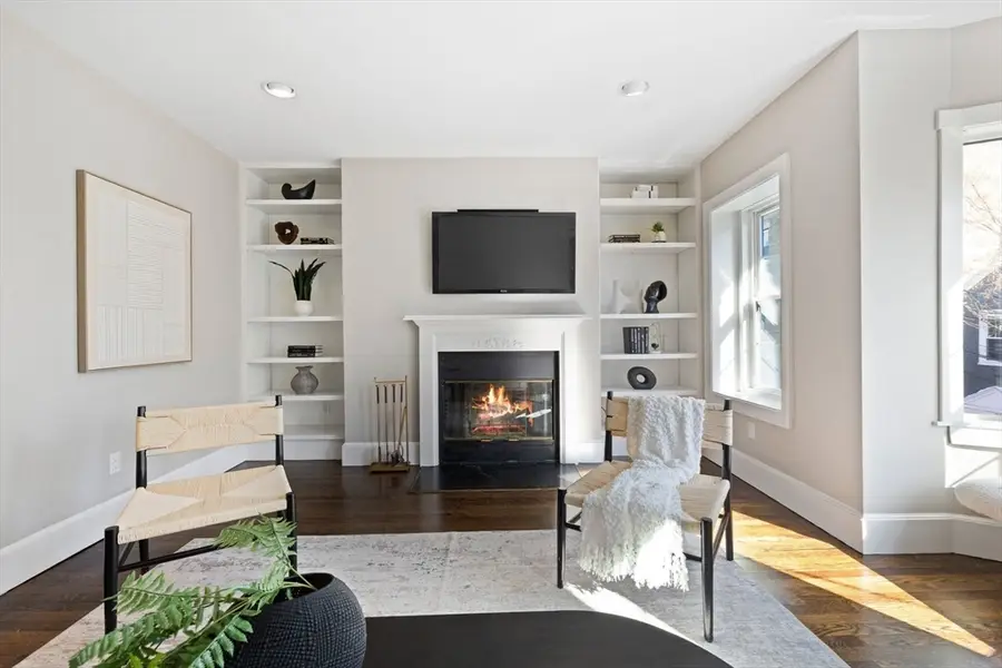 20 Sullivan St #2, Boston, MA 02129 - #3