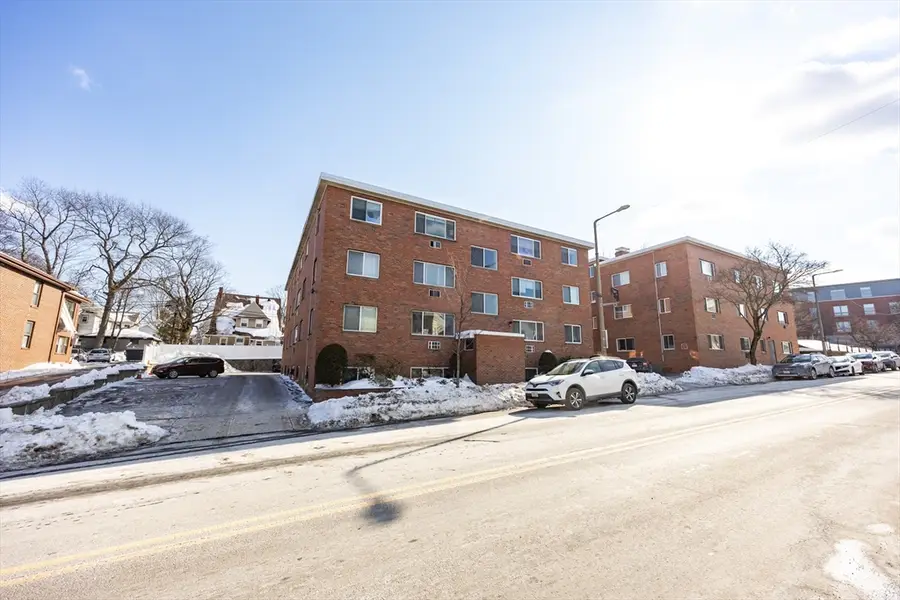 354 Market St #9, Boston, MA 02135 - #2