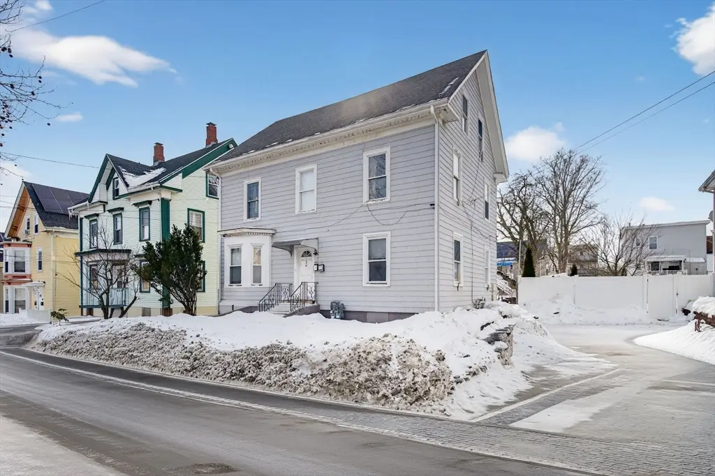 102 Rockaway St, Lynn, MA 01902 - #1