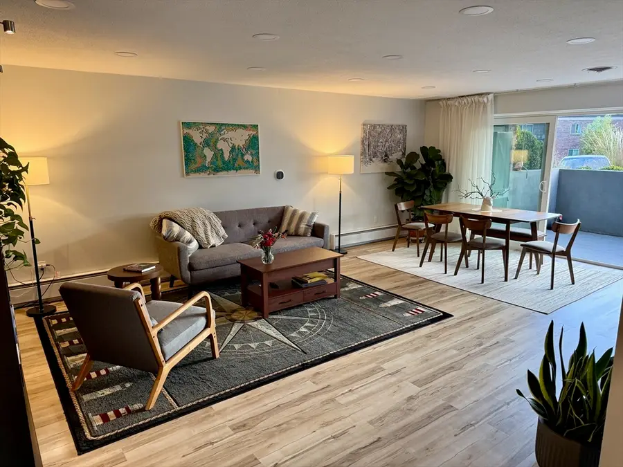 1206 Greendale Ave #201, Needham, MA 02492 - #3