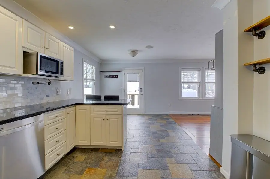 346 Union Street, Weymouth, MA 02190 - #3