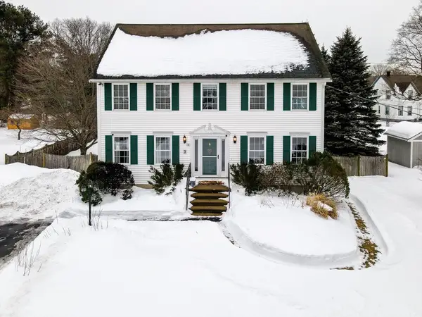 3 Molloy Road, Wilmington, MA 01887