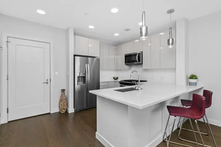 65 Lewis St #U209, Boston, MA 02128 - #3