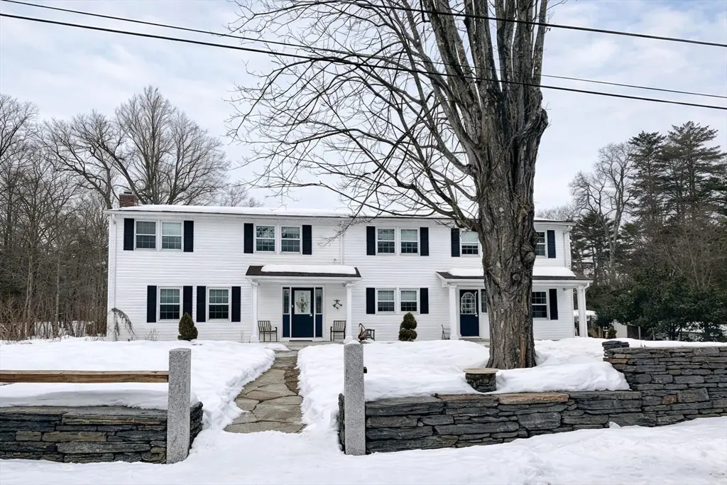 11 Dragon Circle, Easthampton, MA 01027 - #1