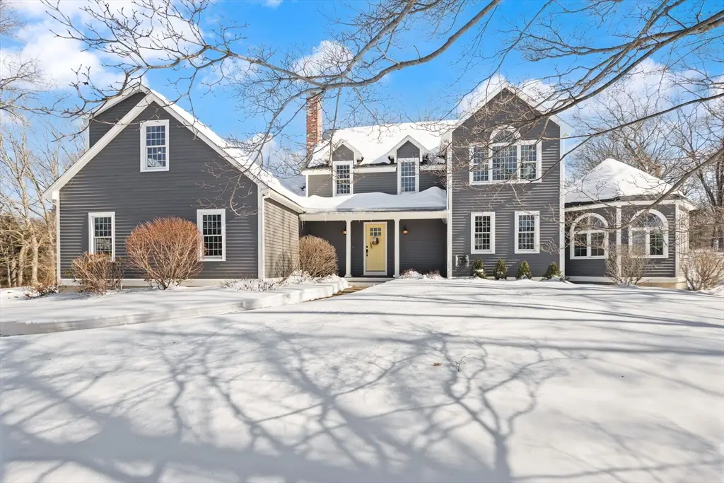 10 Follett Dr, Wrentham, MA 02093 - #1