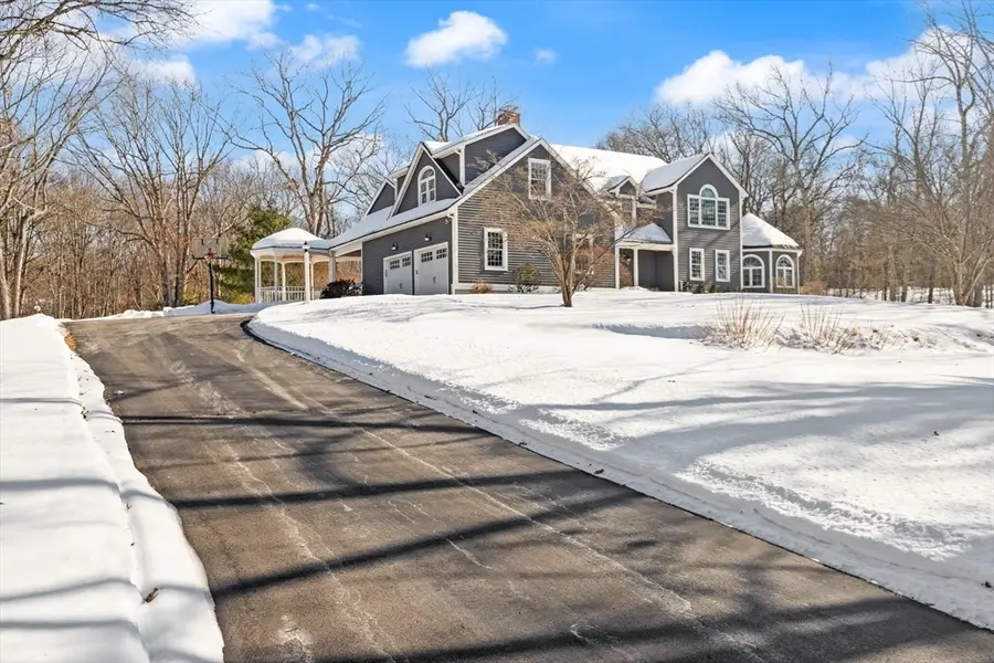 10 Follett Dr, Wrentham, MA 02093 - #2