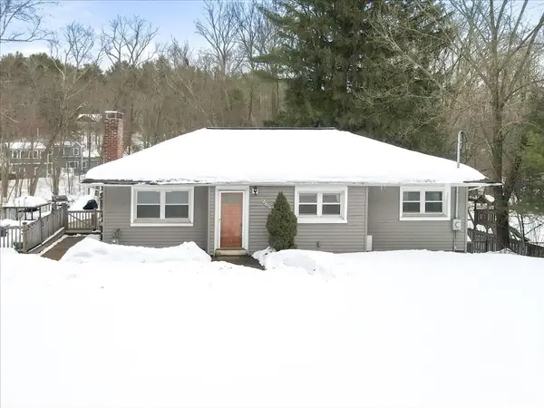 269 Concord St, Holliston, MA 01746