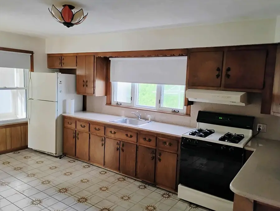 56 Weston, Wilbraham, MA 01095 - #3