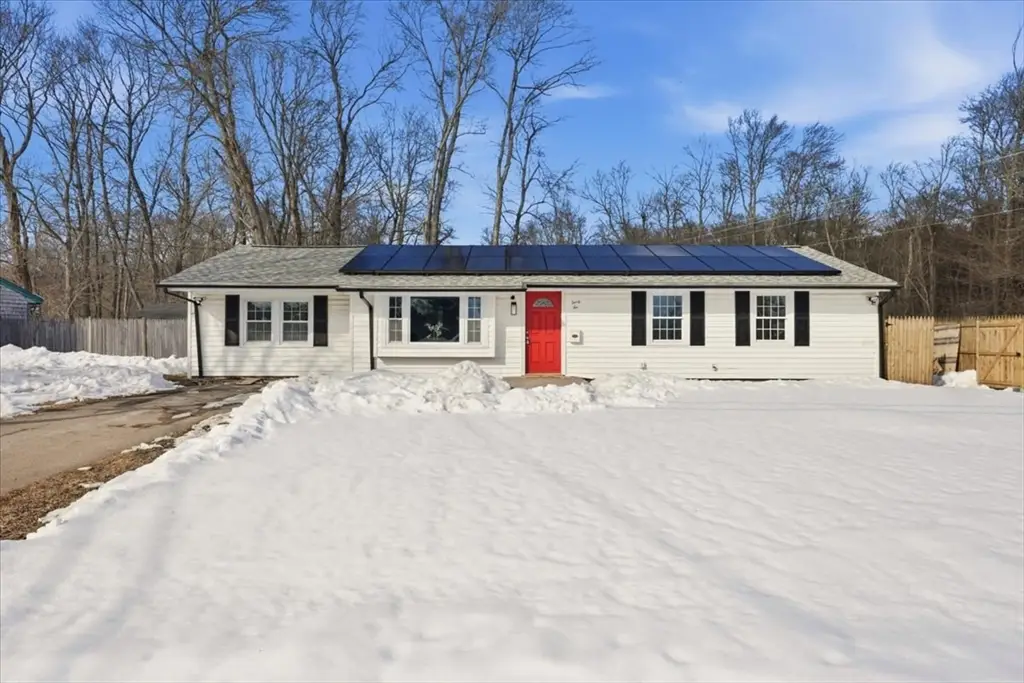 32 Foothill Rd, Brockton, MA 02302 - #1