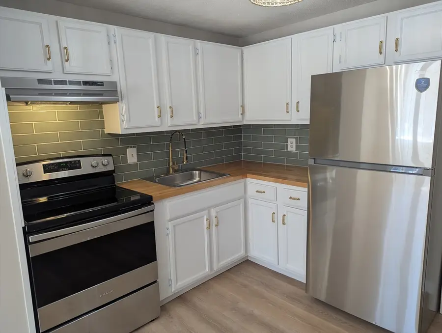 10 Woodman Way #8, Newburyport, MA 01950 - #2