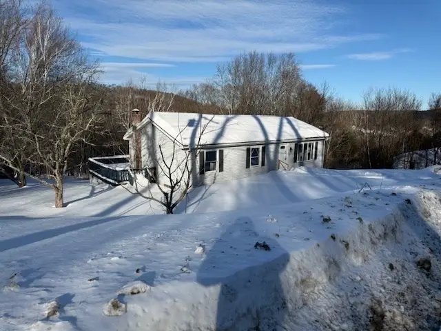 352 Reed St, Warren, MA 01083 - #1