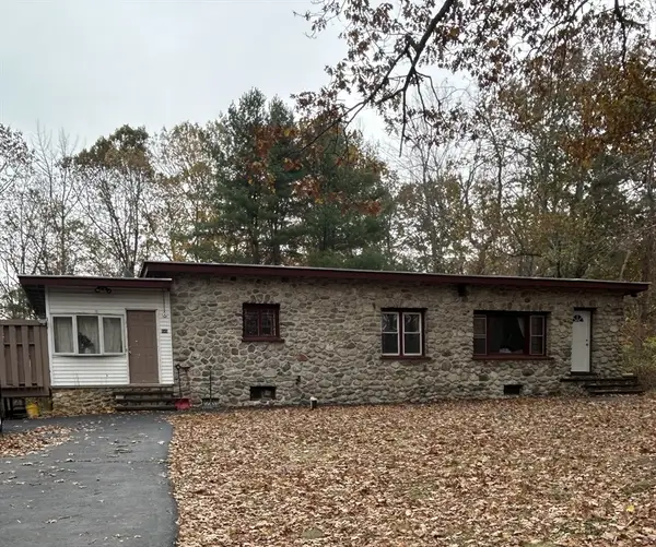 845 Stafford St, Leicester, MA 01542