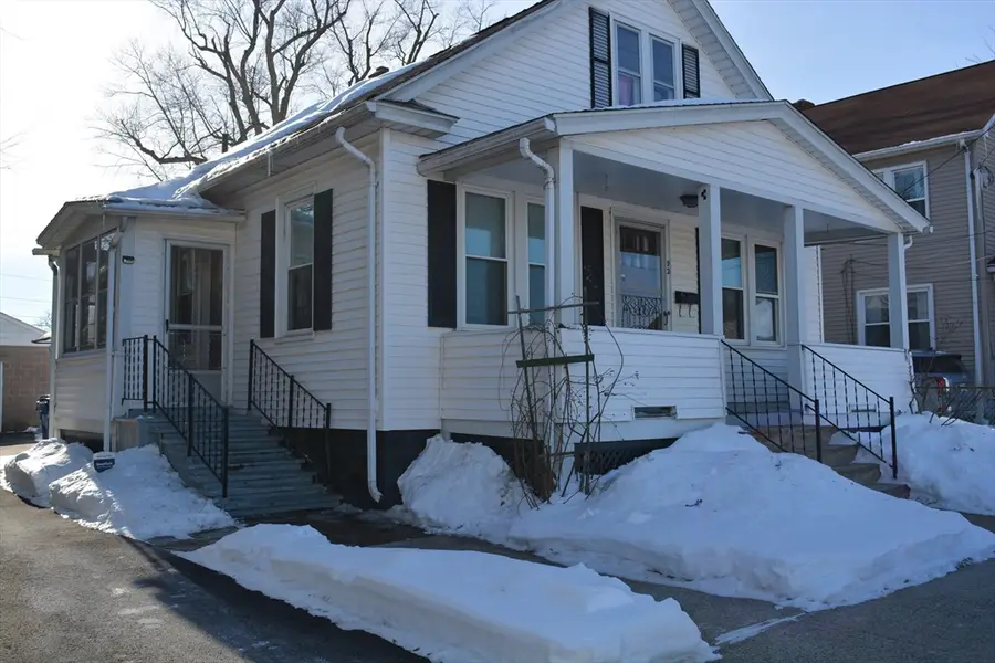 92 Norman Street, West Springfield, MA 01089 - #3