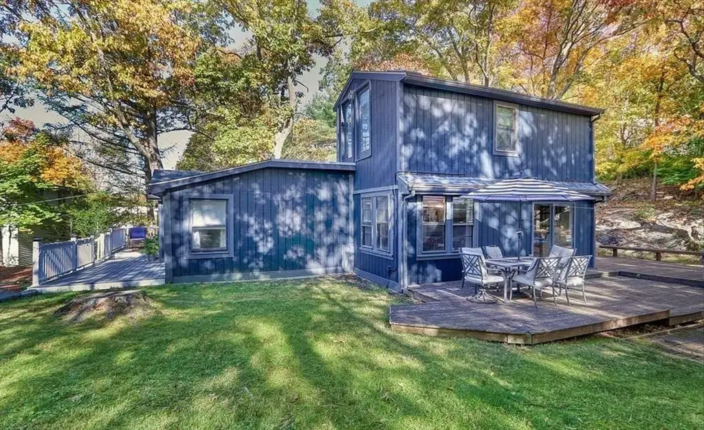 7 West St, Melrose, MA 02176 - #1